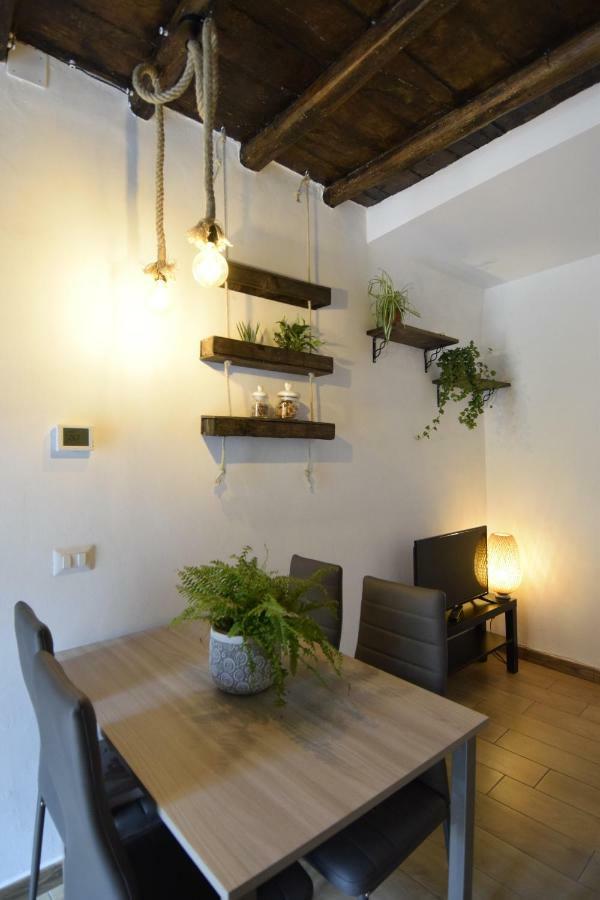 Casa “Sibilla” Apartment ติโวลี ภายนอก รูปภาพ