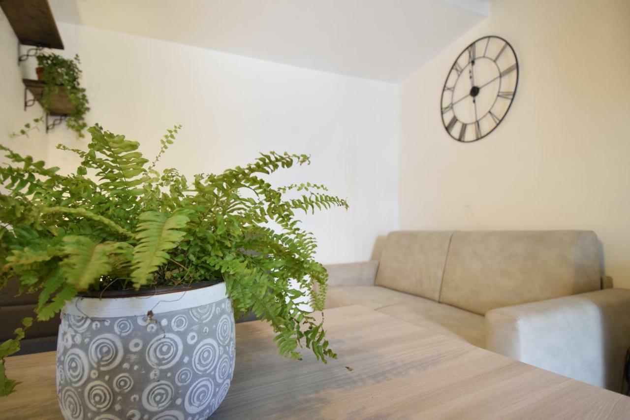 Casa “Sibilla” Apartment ติโวลี ภายนอก รูปภาพ